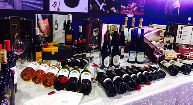 在縣城里開(kāi)個(gè)紅酒加盟店賺錢(qián)嗎? 在縣城里開(kāi)個(gè)紅酒加盟店賺錢(qián)嗎?